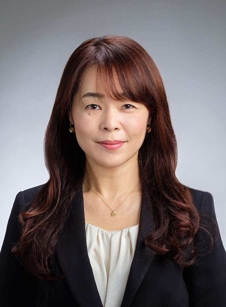 R8文化活動委員会委員長呰真希先生