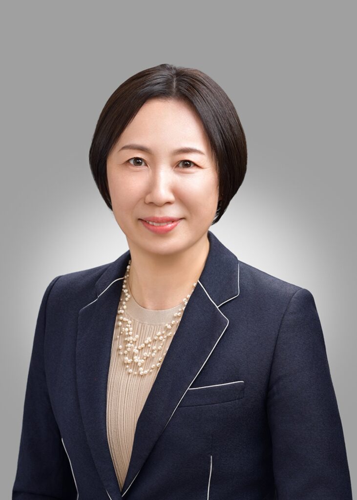 R8ダイバーシティ推進特別委員会委員長中川紗希先生